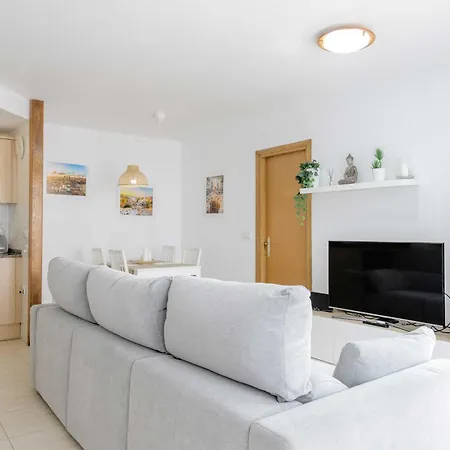 Luminoso Apartamento Cerca De La Playa Y Zona De Ocio Nocturno 아파트 *